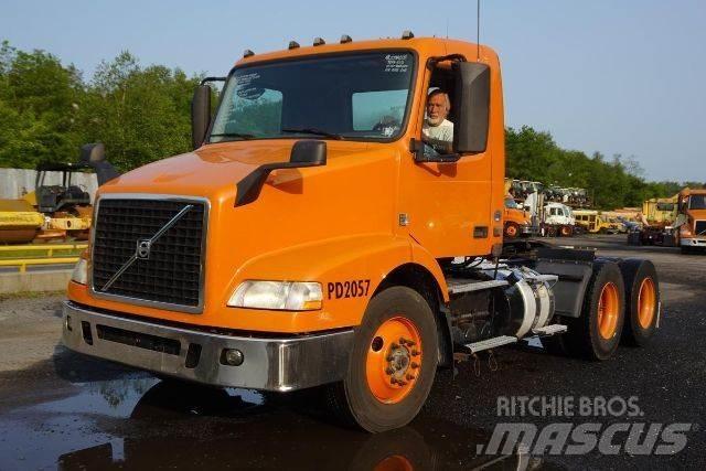 Volvo VNM64T Tovornjaki-šasije