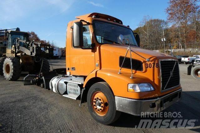 Volvo VNM64T Tovornjaki-šasije