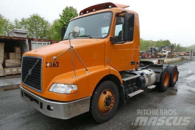 Volvo VNM64T Tovornjaki-šasije