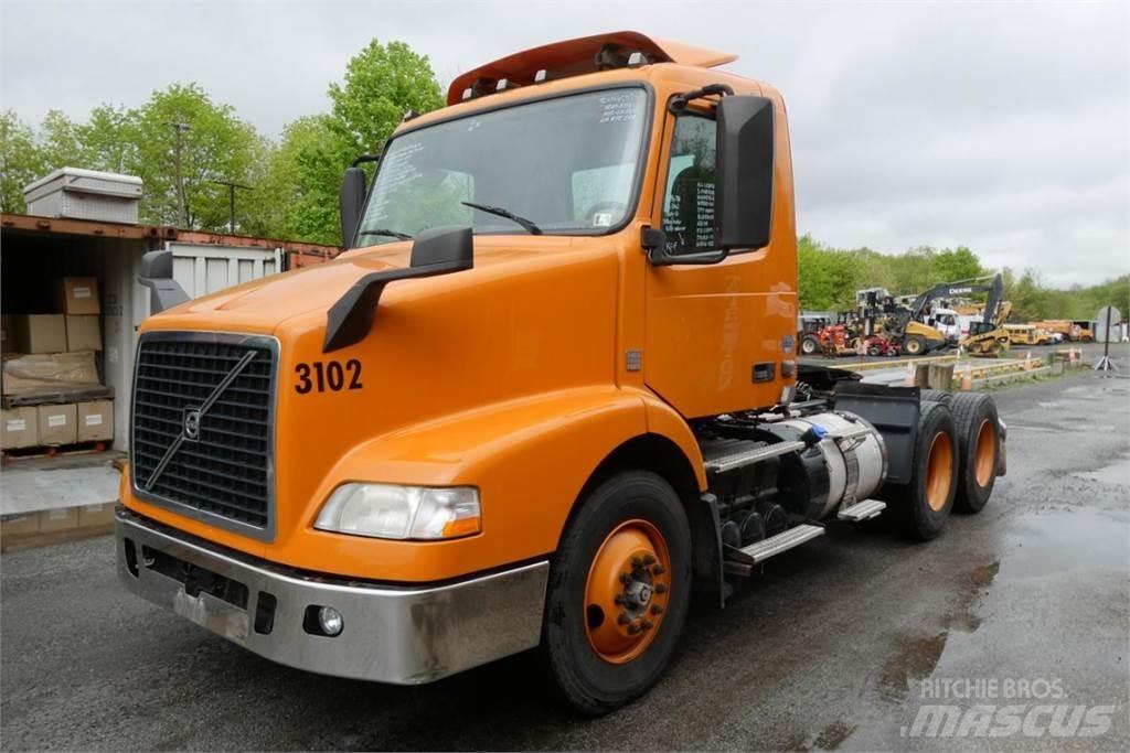 Volvo VNM64T Tovornjaki-šasije