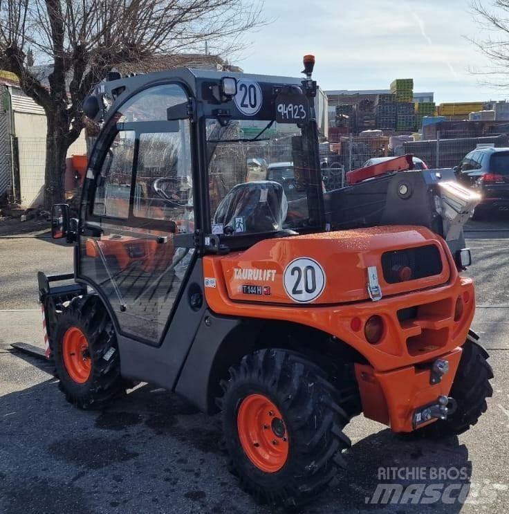 Ausa T144H Teleskopski viličarji
