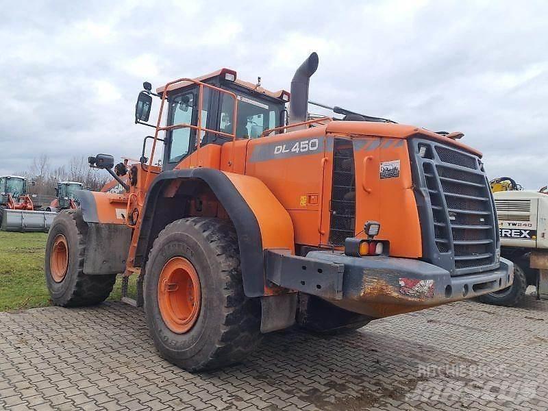 Doosan DL450-3 Kolesni nakladalci