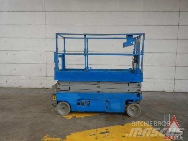 Genie GS-2032 Zglobne dvižne ploščadi