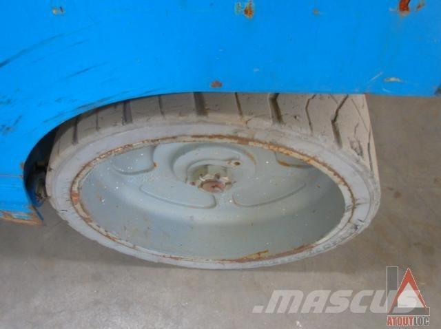 Genie GS-3246 Zglobne dvižne ploščadi