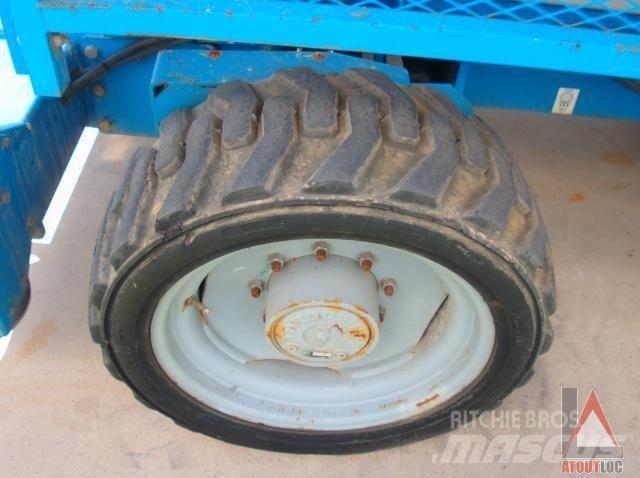 Genie GS-5390RT Zglobne dvižne ploščadi