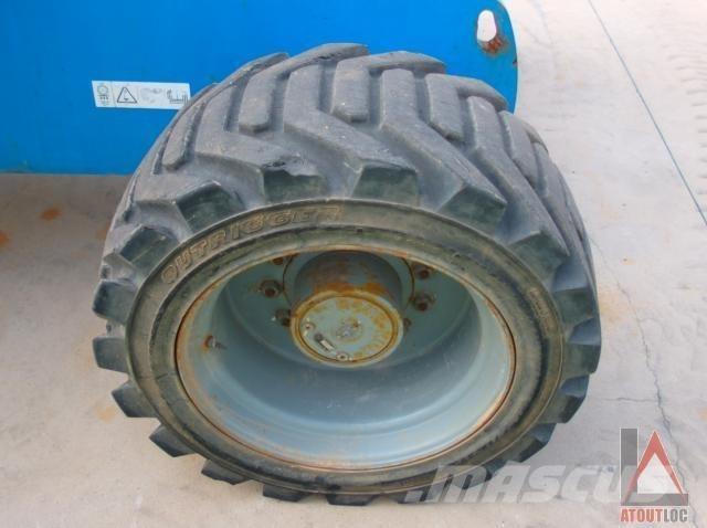 Genie S-85 Zglobne dvižne ploščadi