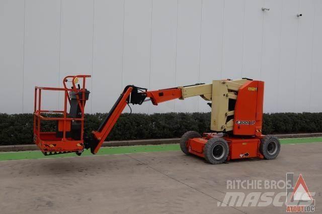 JLG E300AJP Zglobne dvižne ploščadi