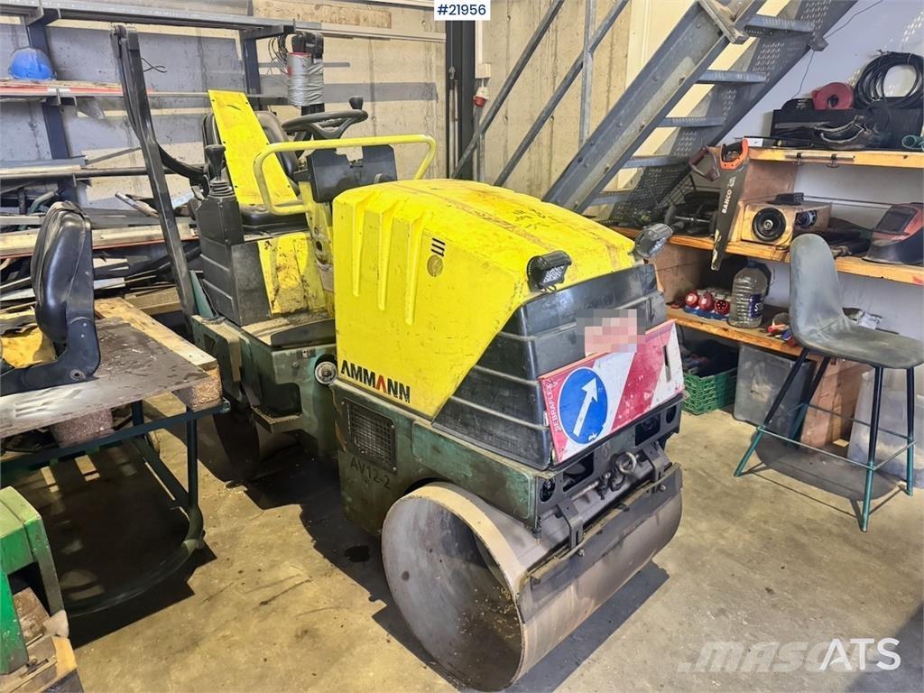 Ammann AV12-2 Valjarji