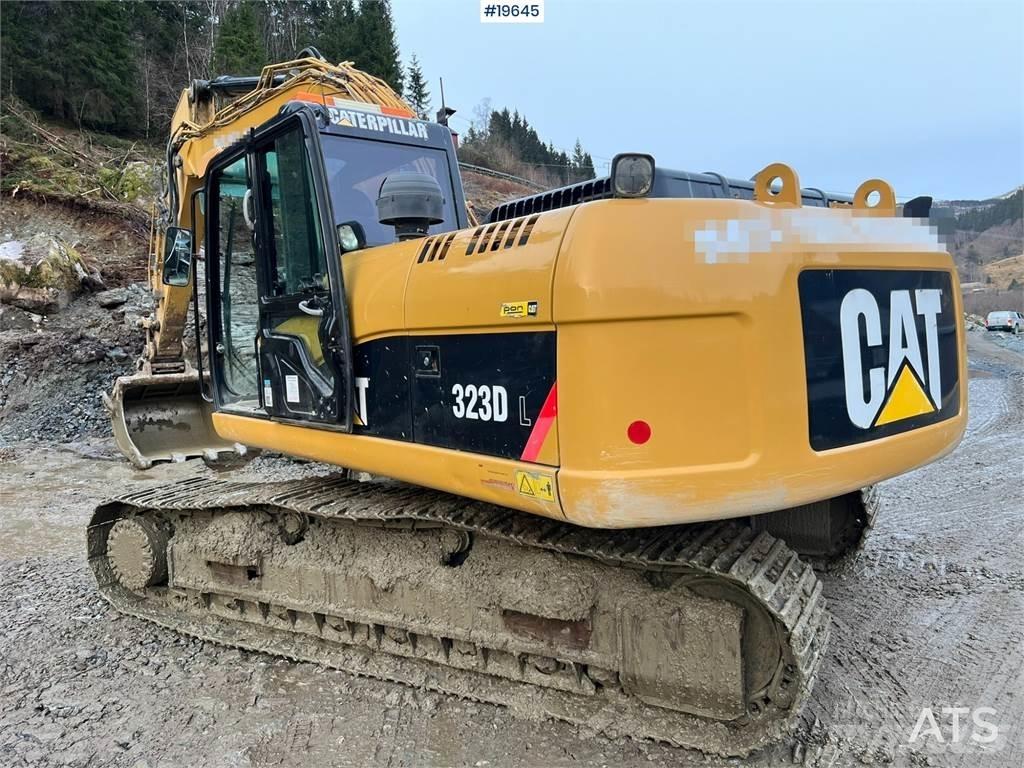 CAT 323D Bagri goseničarji