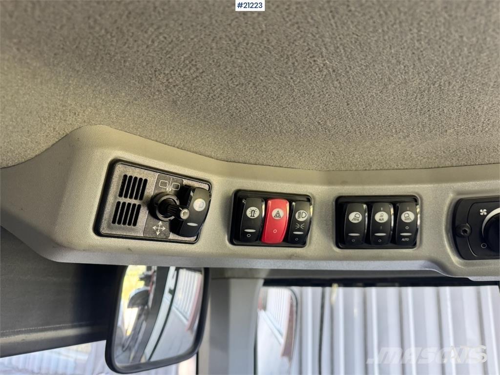 CAT 930 K Kolesni nakladalci