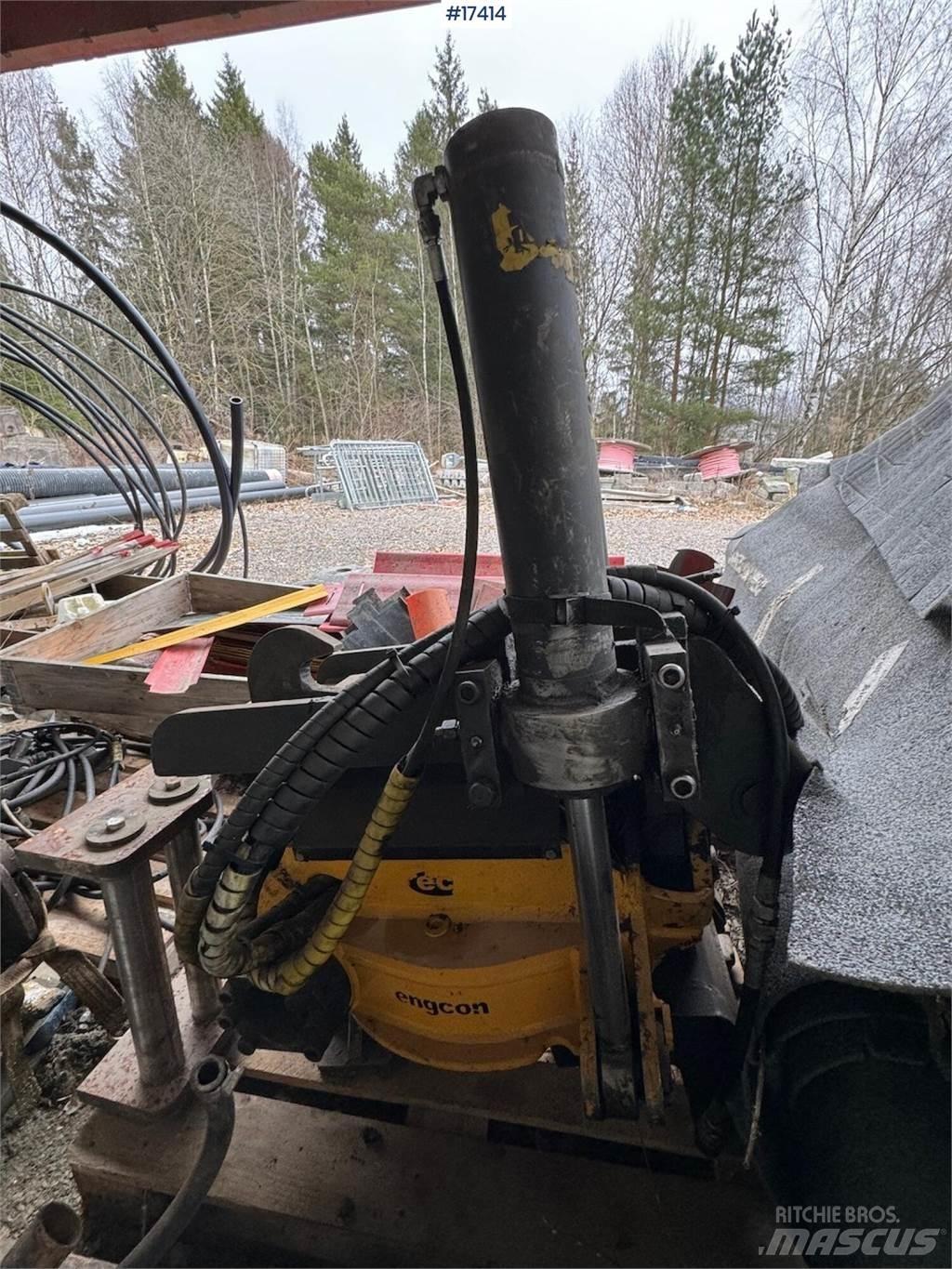 Engcon Rototilt Drugo