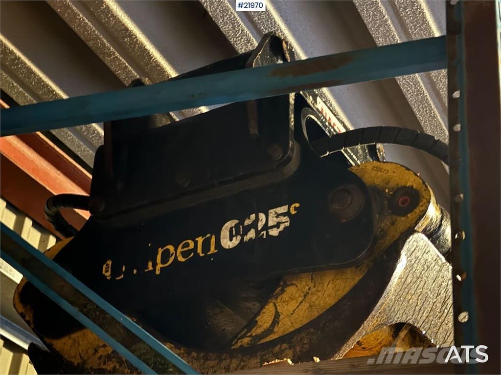  Gripen 025 grapple Drugi deli