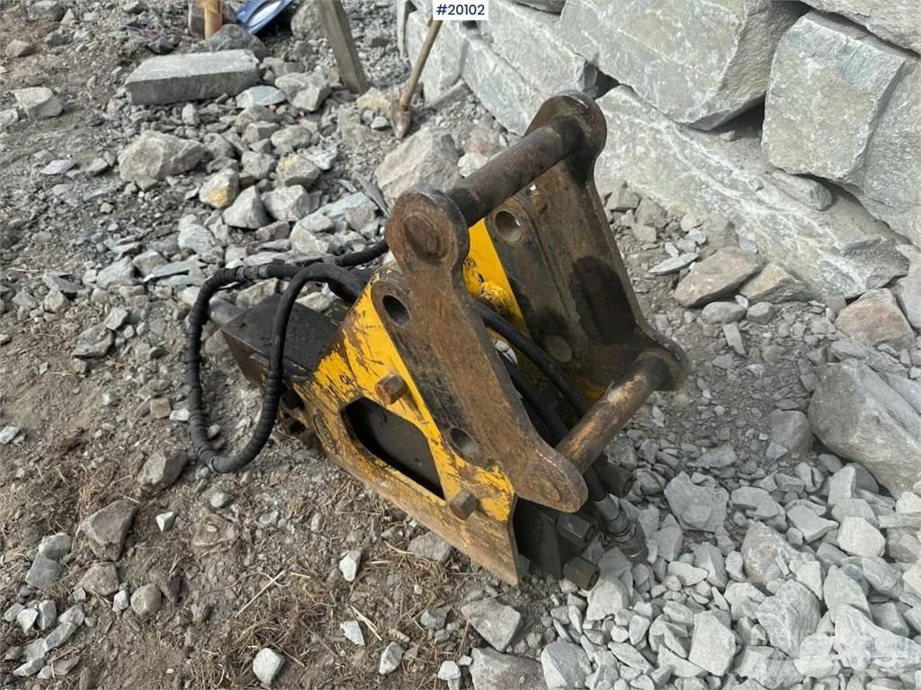 JCB 51R Bagri goseničarji