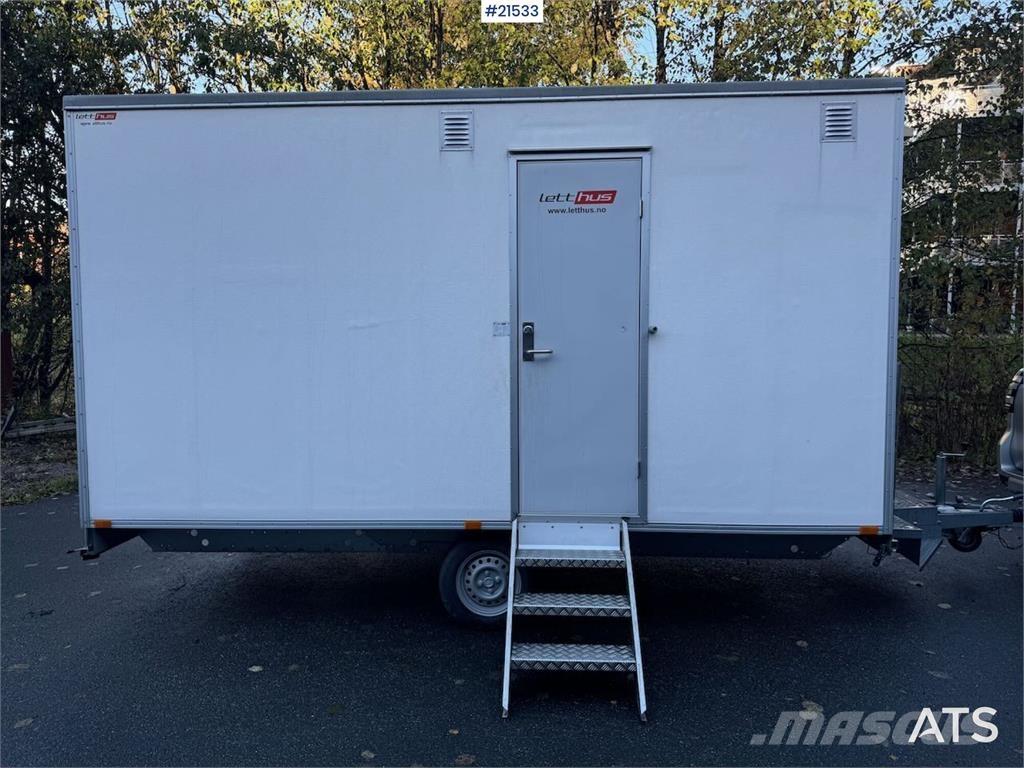  Letthus 433 barracks Bivalni kontejnerji