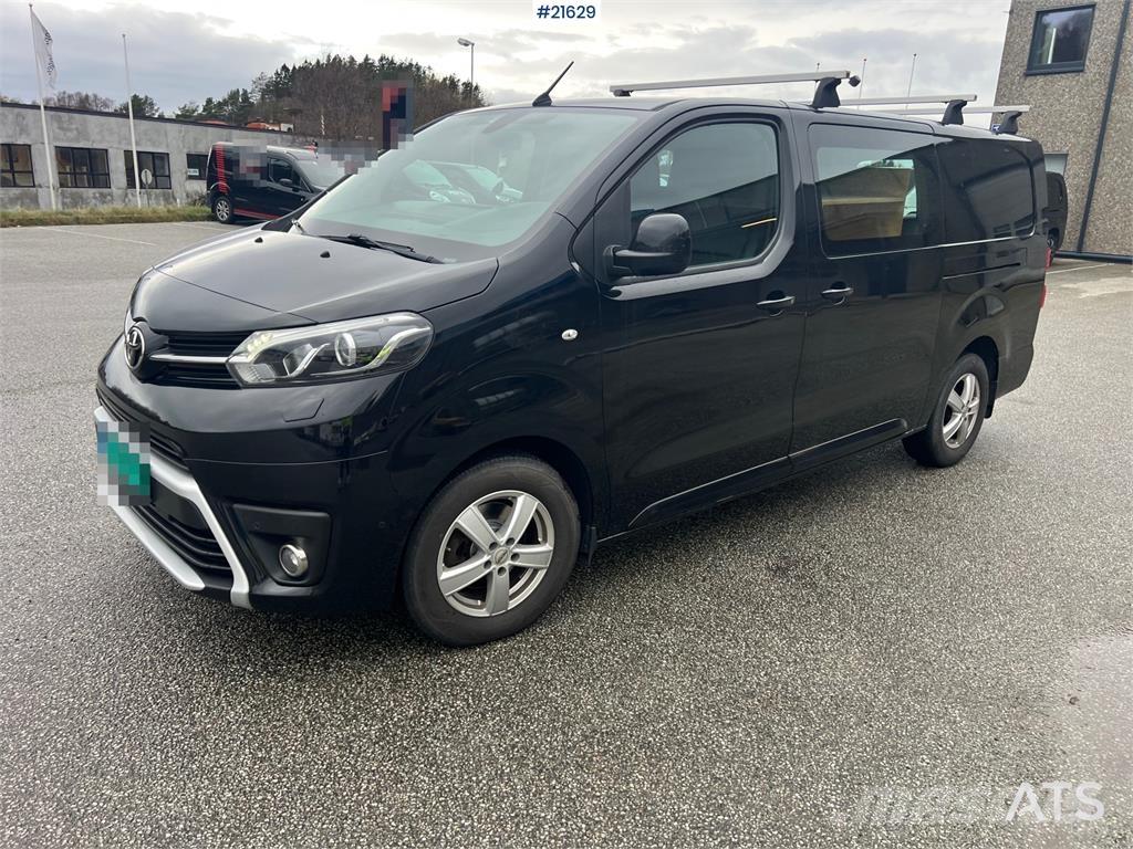 Toyota Proace Van Avtomobili