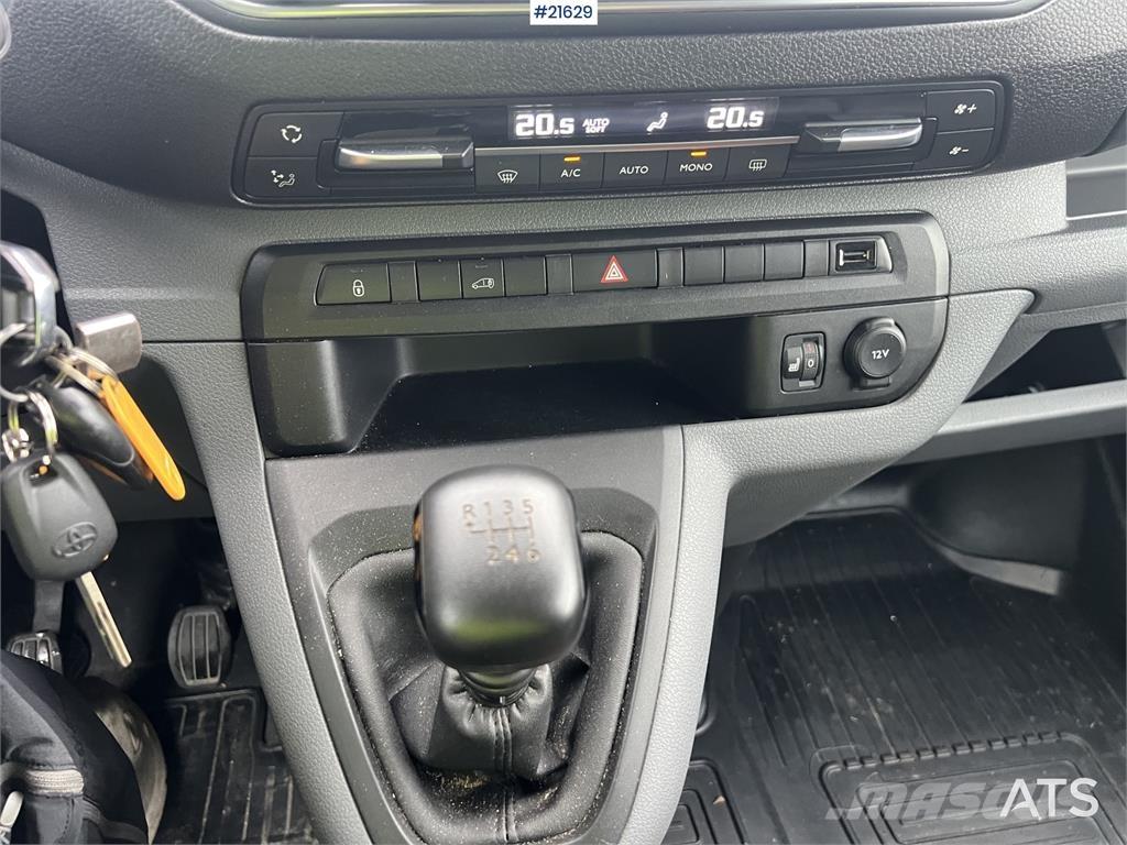 Toyota Proace Van Avtomobili