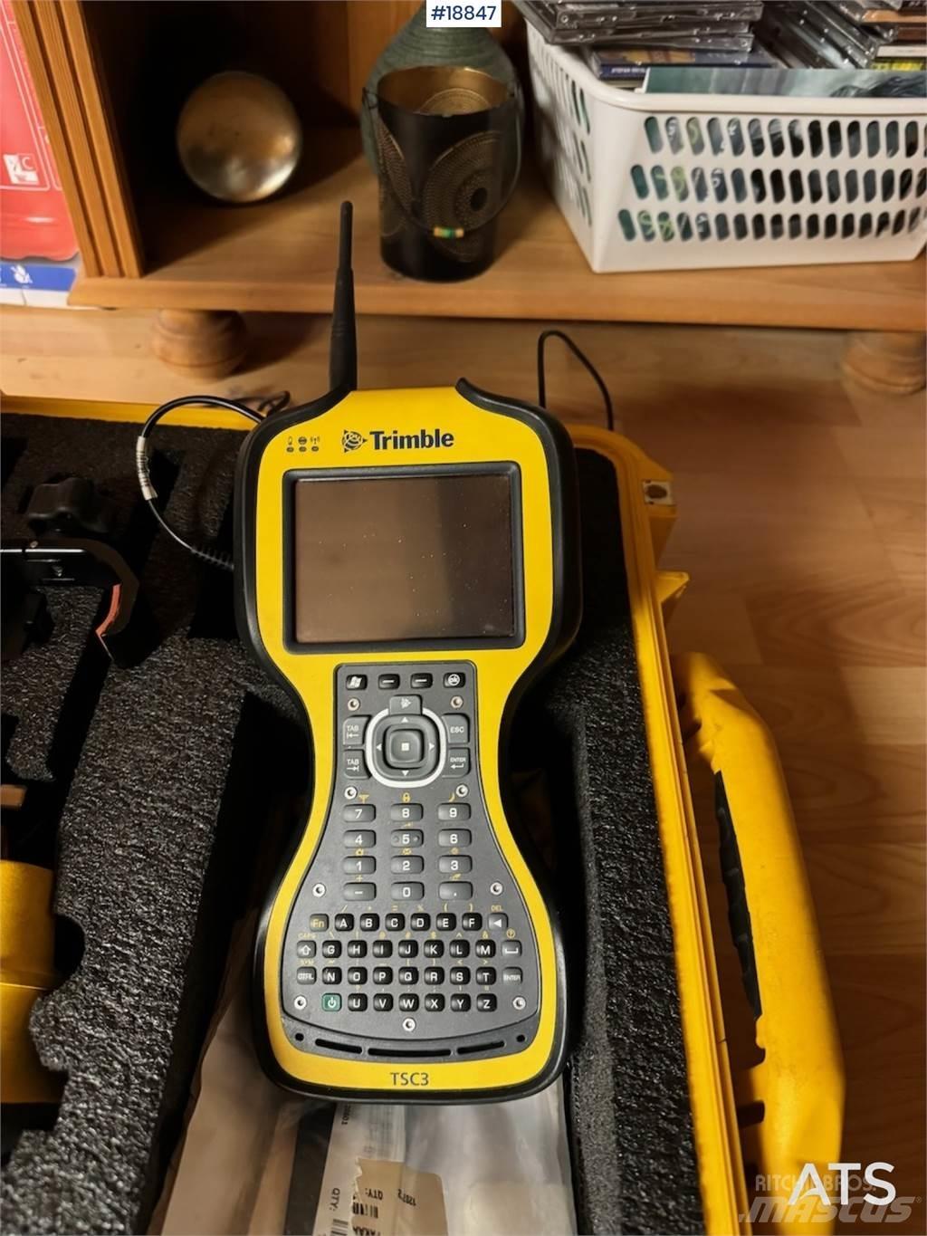 Trimble GPS m/ radio. Gradbeništvo - drugo