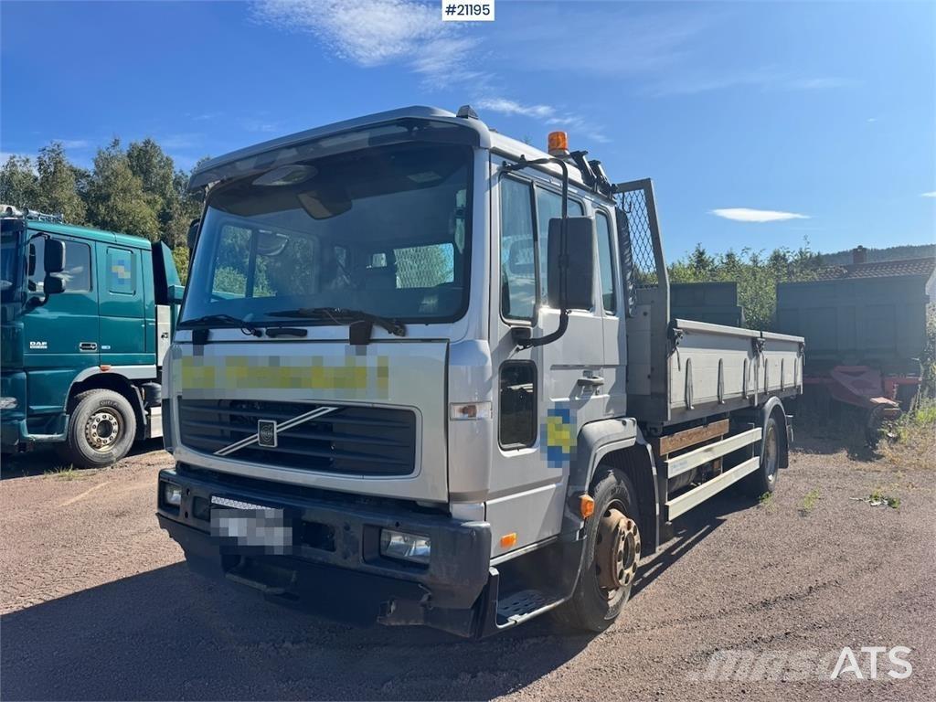 Volvo FL250 Truck. Tovornjaki s kesonom/platojem