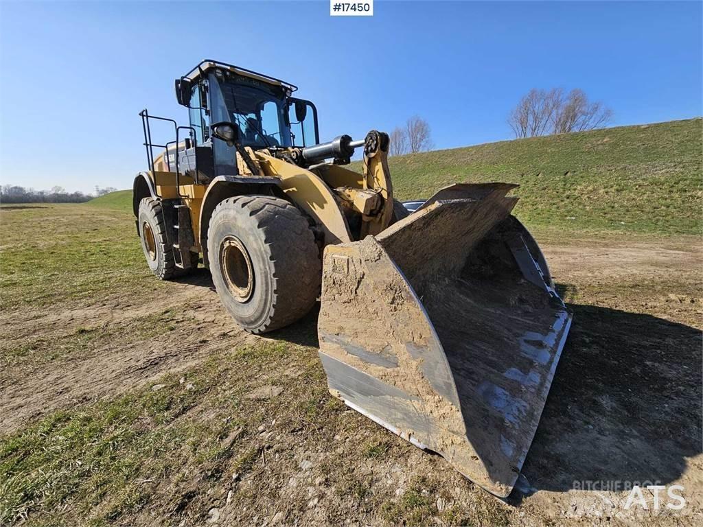 CAT 966M Kolesni nakladalci