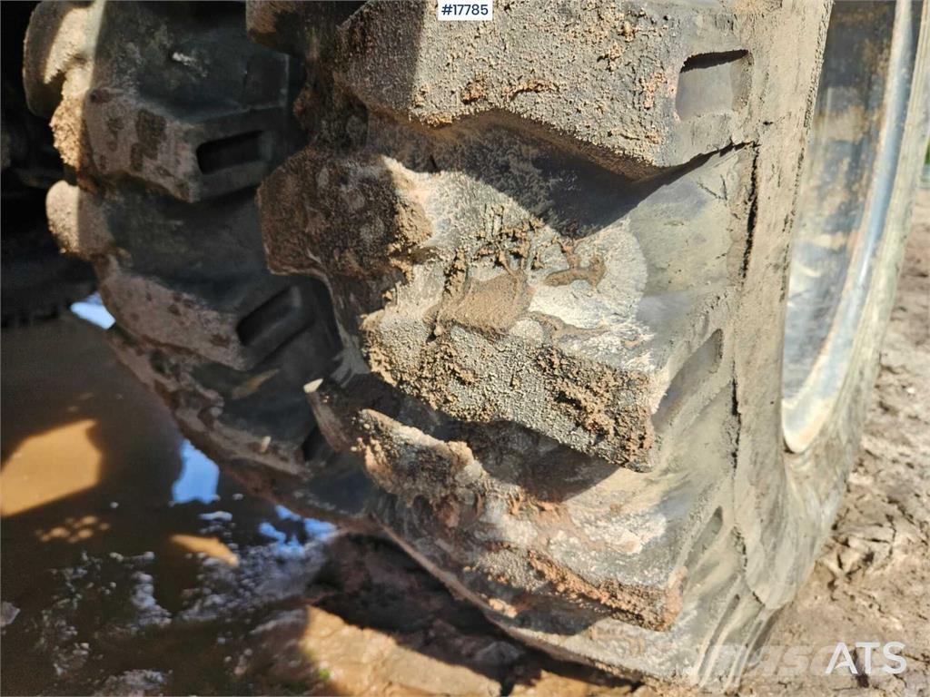 CAT M313 C Bagri na kolesih