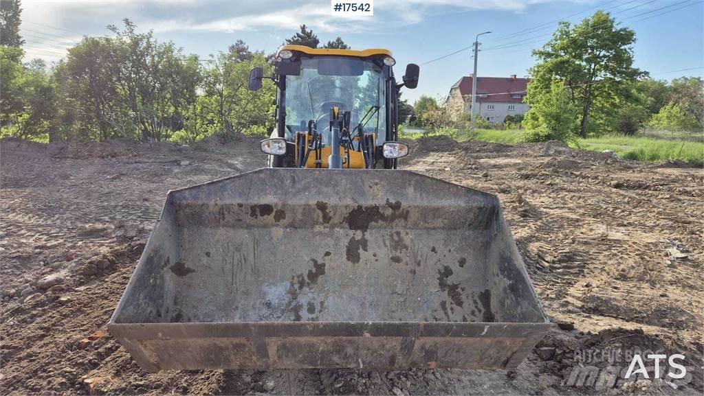JCB 407 T4 Kolesni nakladalci