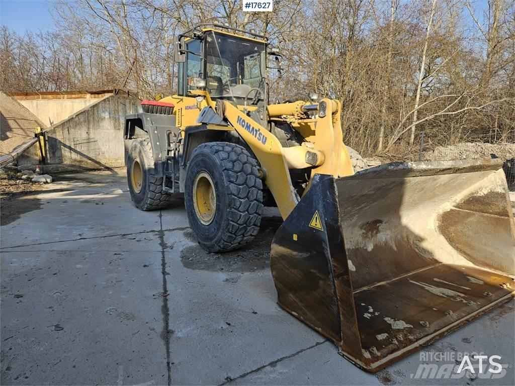 Komatsu WA 320-5 Kolesni nakladalci