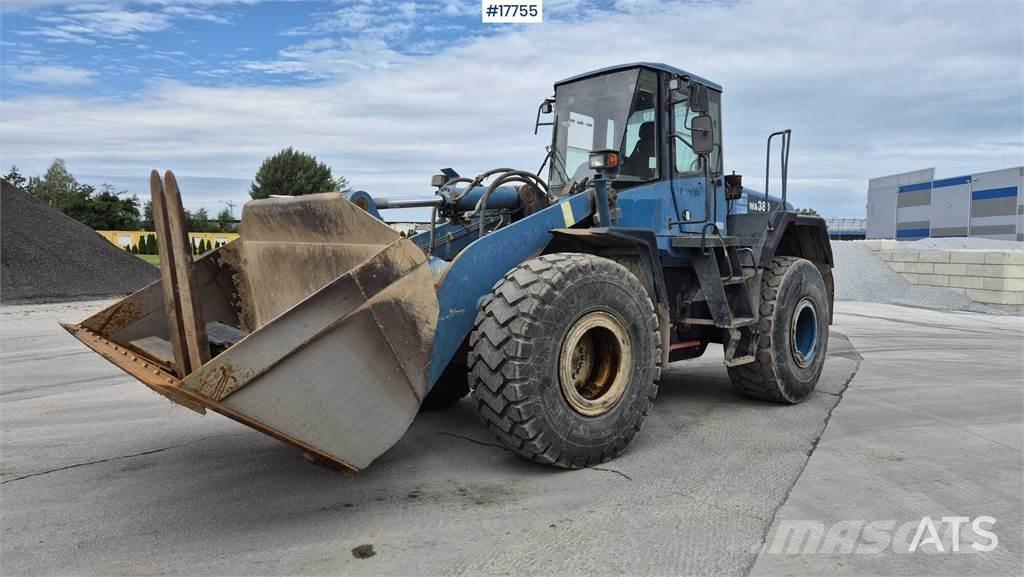 Komatsu WA380-5H Kolesni nakladalci