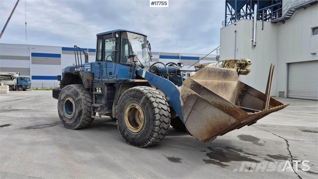 Komatsu WA380-5H Kolesni nakladalci