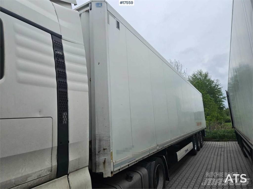 Krone SDK 27 Polprikolice s ponjavo