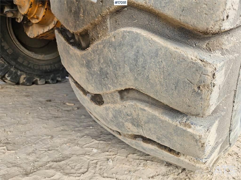 Liebherr L538 Kolesni nakladalci