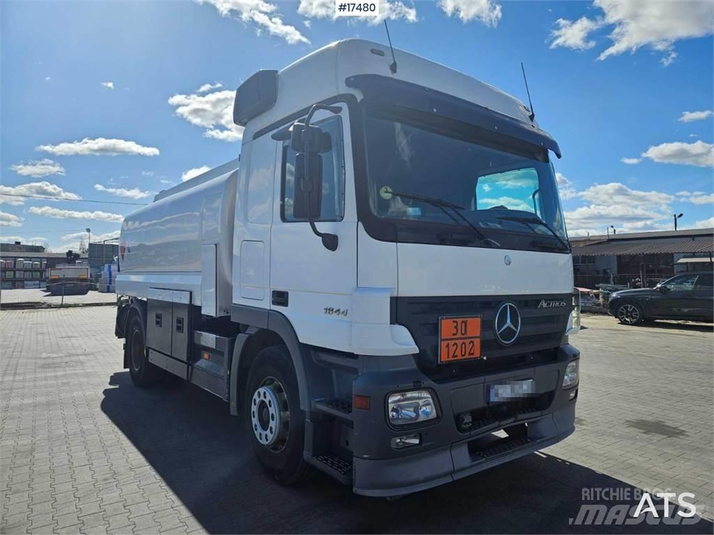 Mercedes-Benz 1844 Tovornjaki cisterne