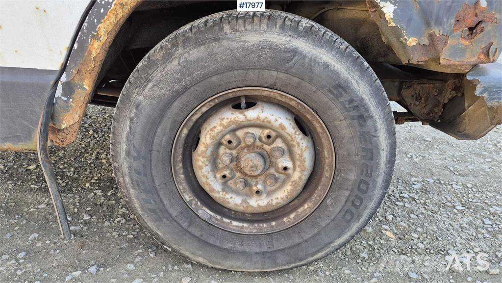 Mercedes-Benz 380D Tovornjaki z žerjavom