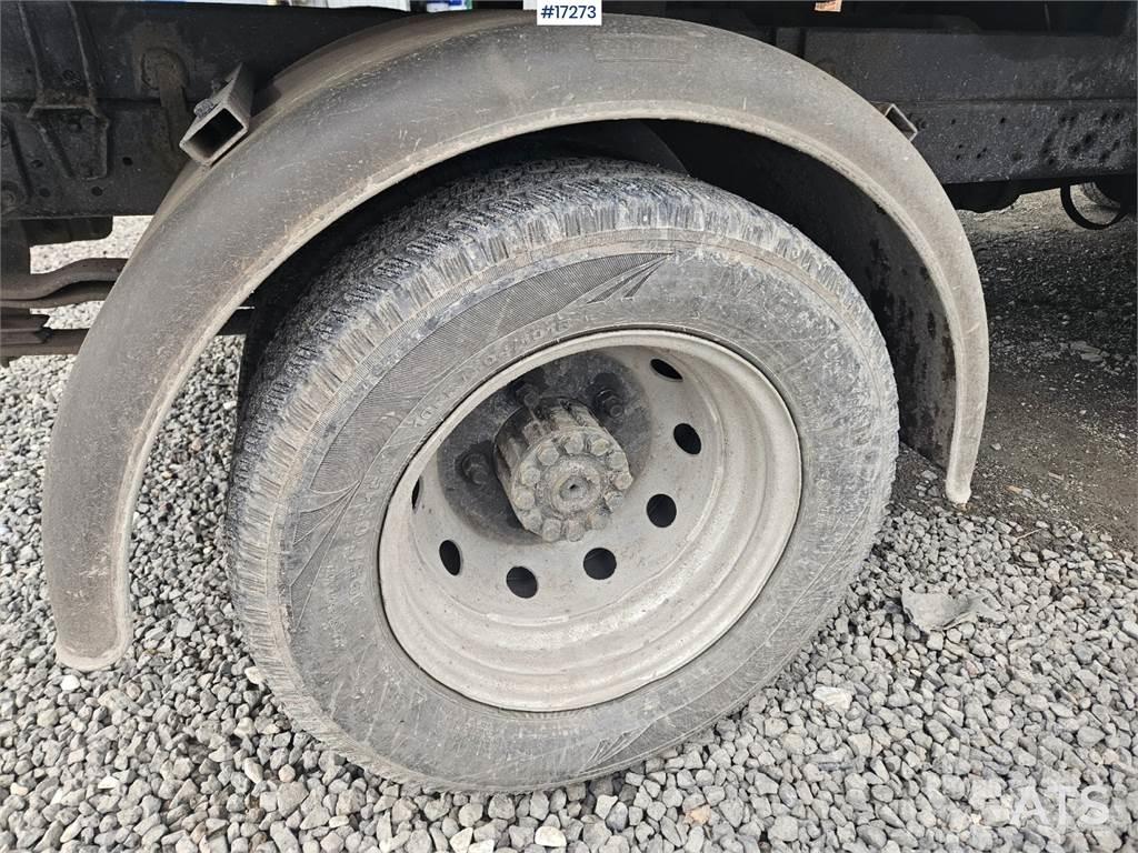 Nissan Cabstar Kiper tovornjaki