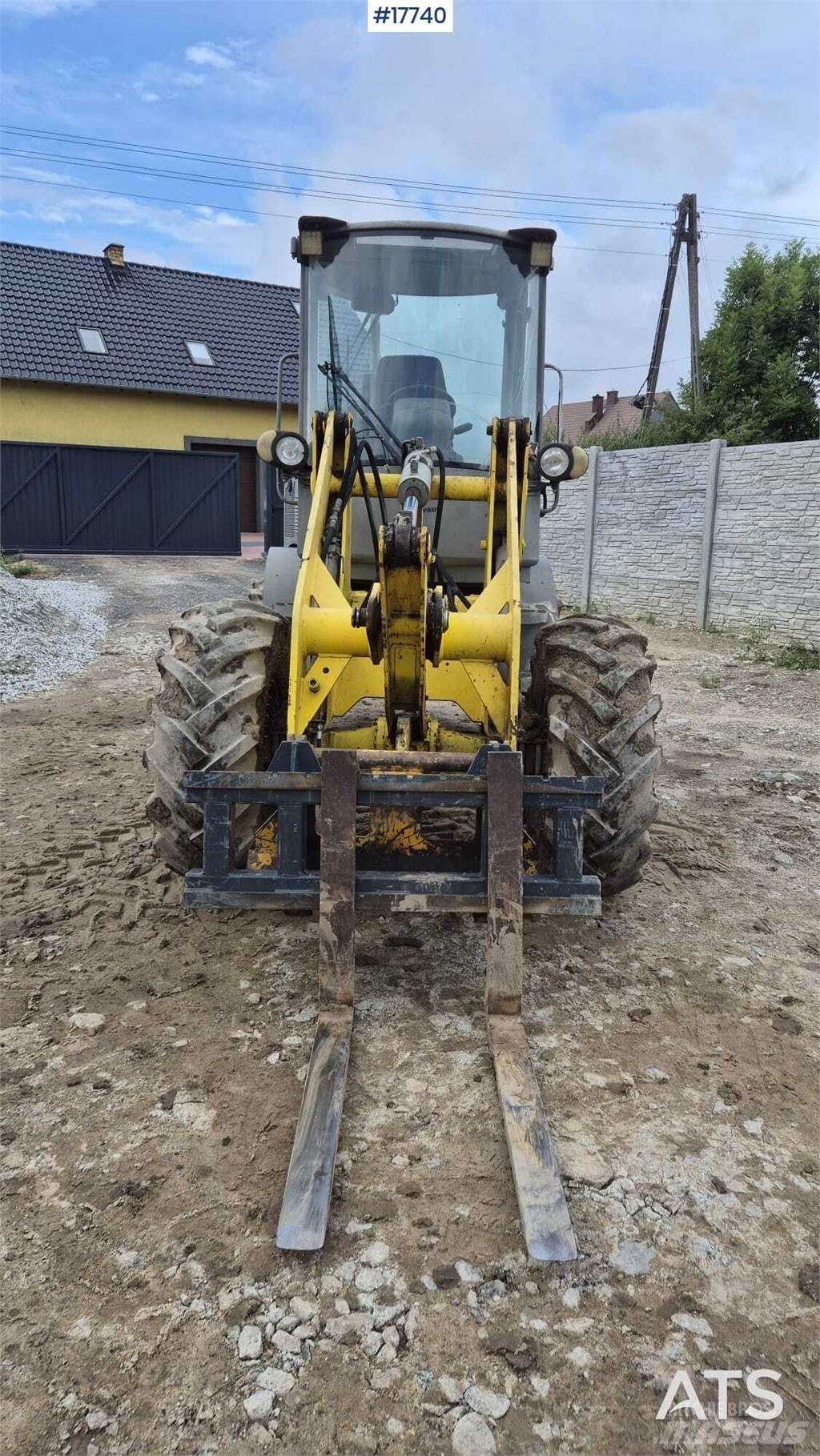 Paus RL 655 Kolesni nakladalci