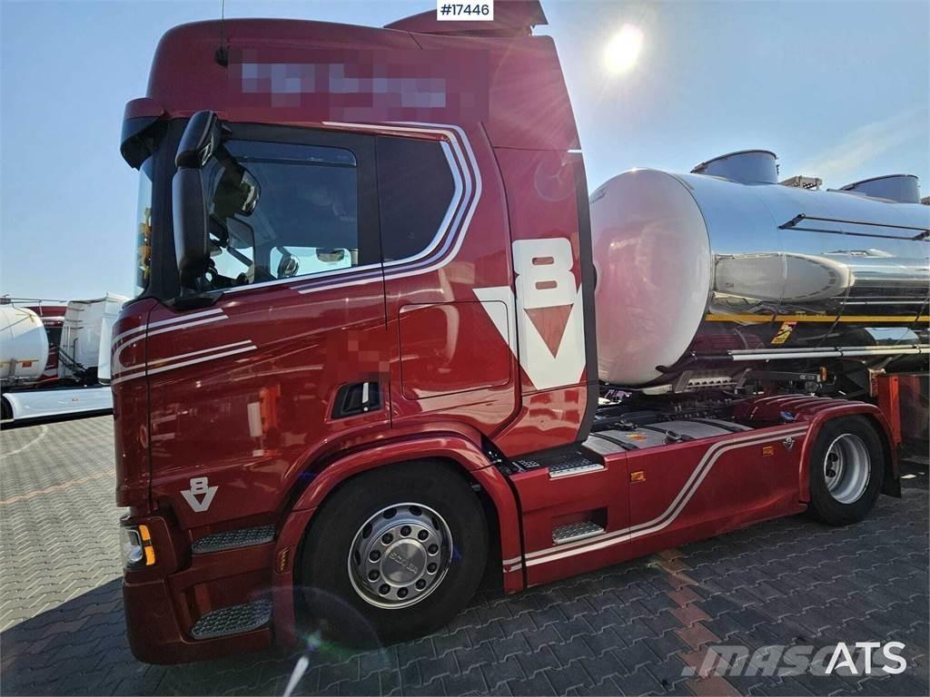 Scania R530 V8 Vlačilci
