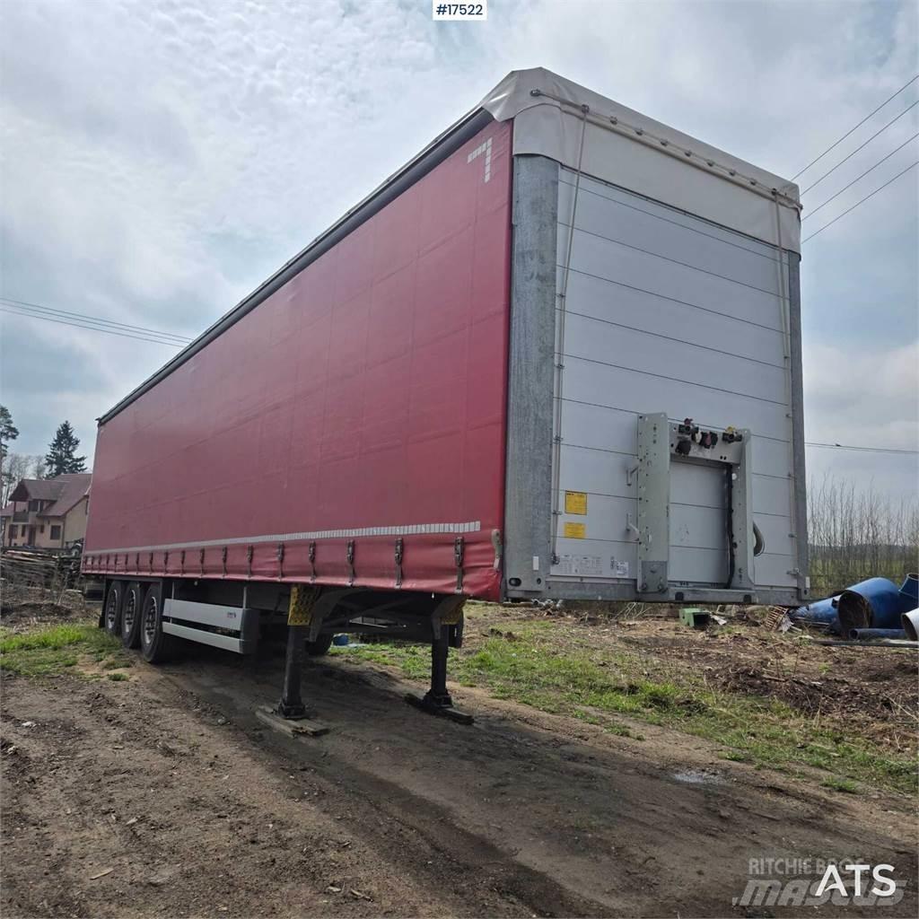 Schmitz SCB*53T Polprikolice s ponjavo