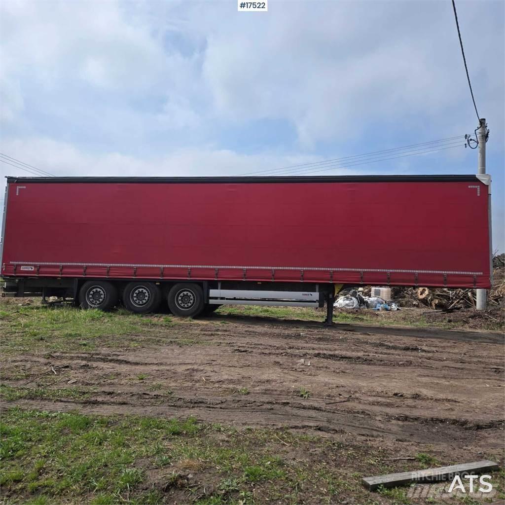 Schmitz SCB*53T Polprikolice s ponjavo