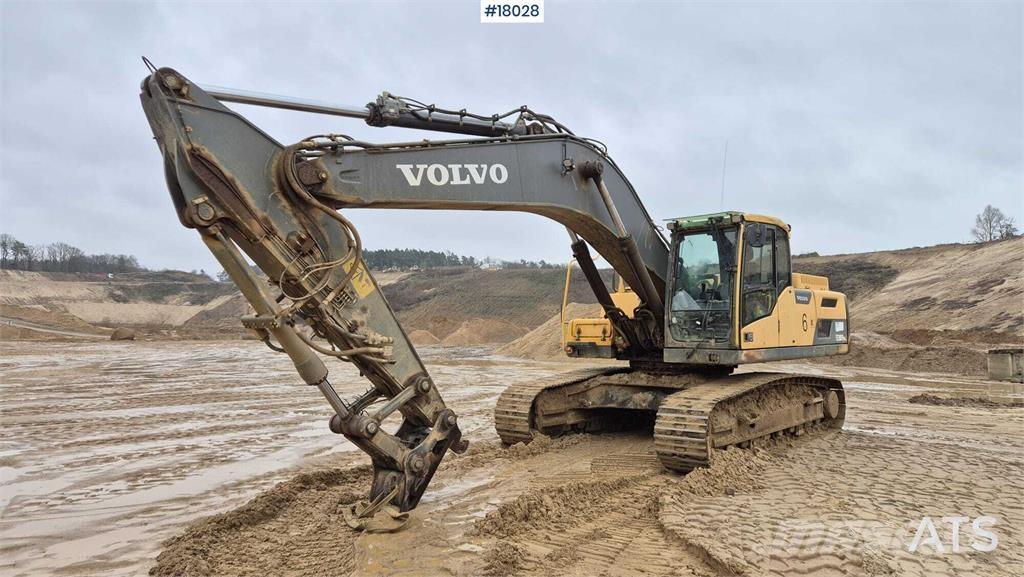 Volvo EC 300DNL Bagri goseničarji