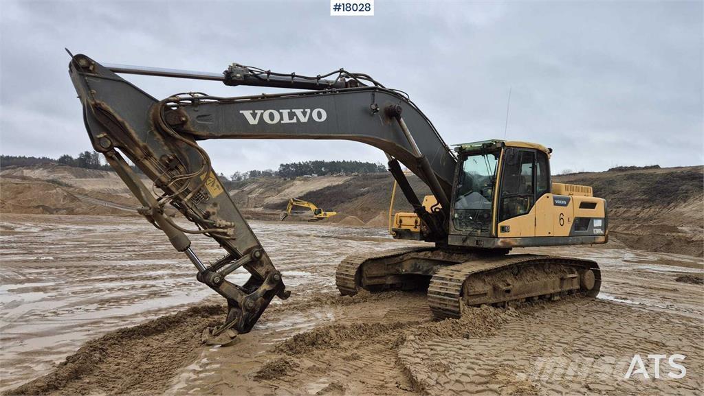 Volvo EC 300DNL Bagri goseničarji