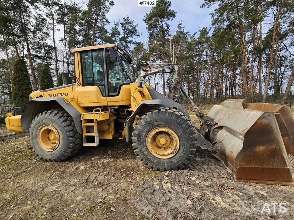 Volvo L120F Kolesni nakladalci