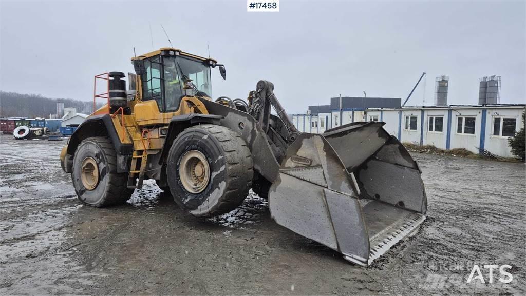 Volvo L220H Kolesni nakladalci
