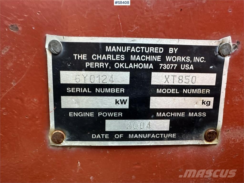 Ditch Witch XT850 Skid steer mini nakladalci