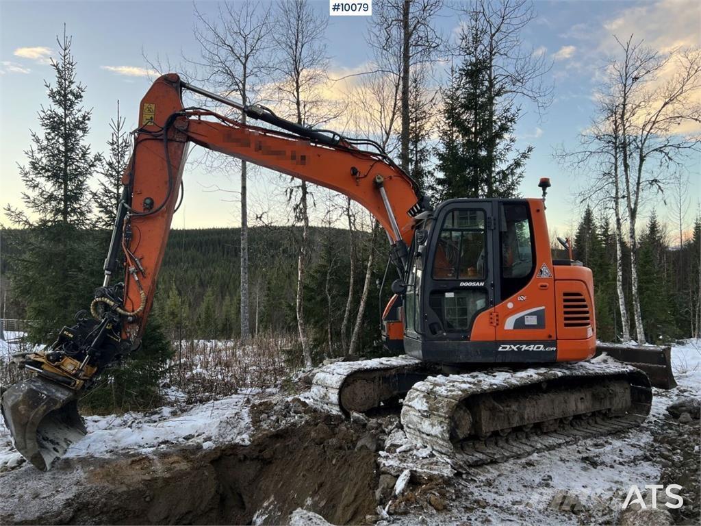 Doosan DX140LCR-5 Bagri goseničarji
