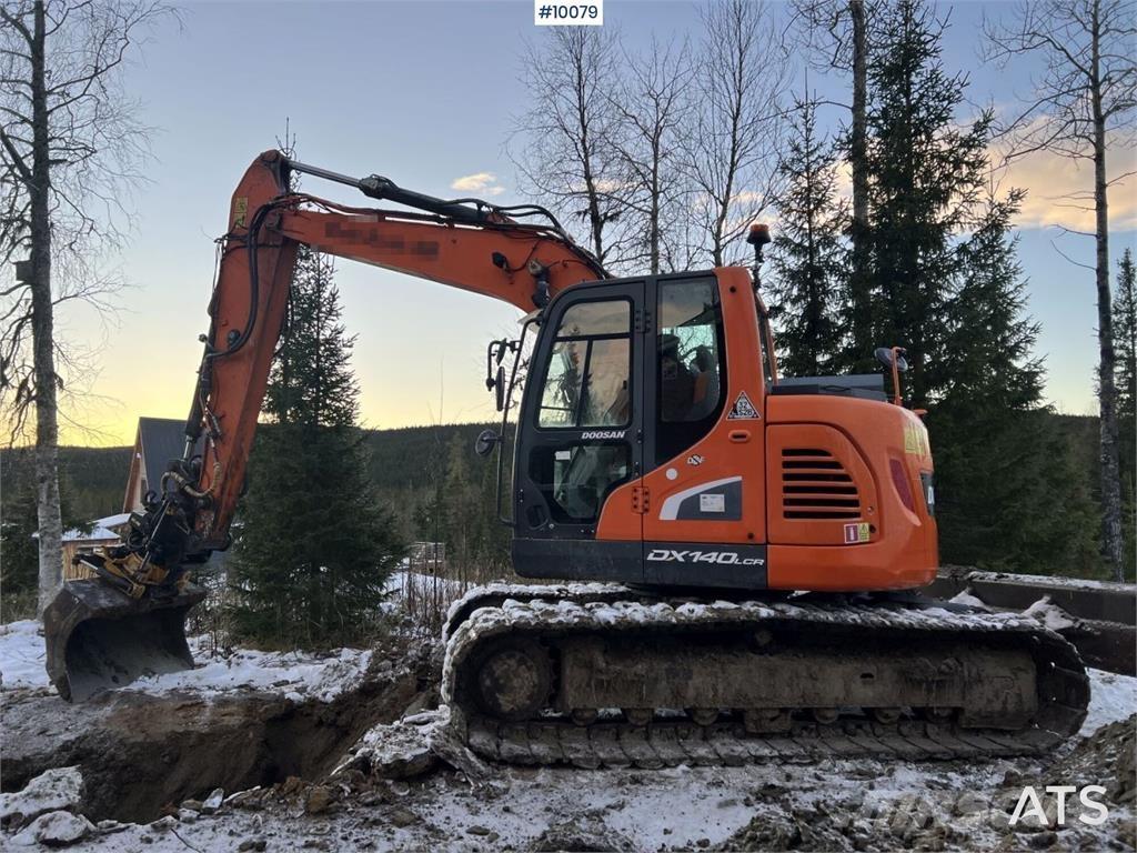 Doosan DX140LCR-5 Bagri goseničarji