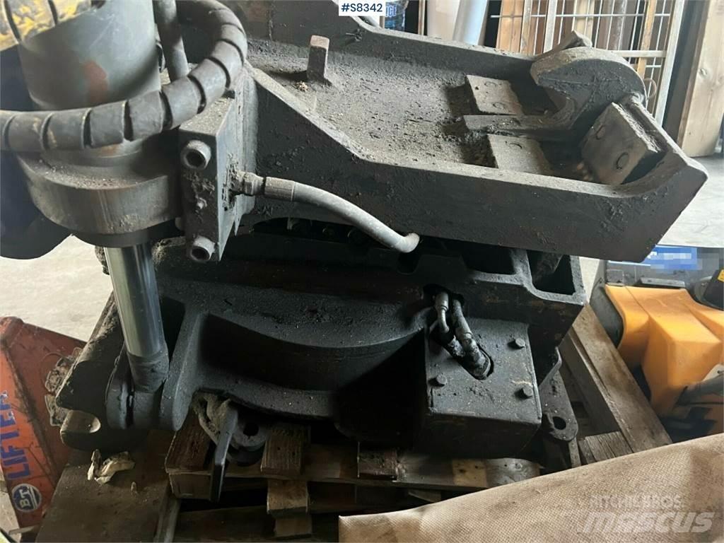 Engcon EC30 Drugi deli