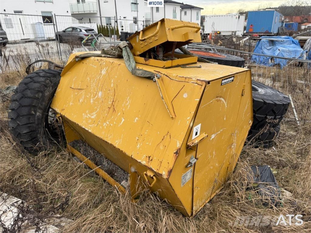  Färmartanken 1500 L Drugi deli