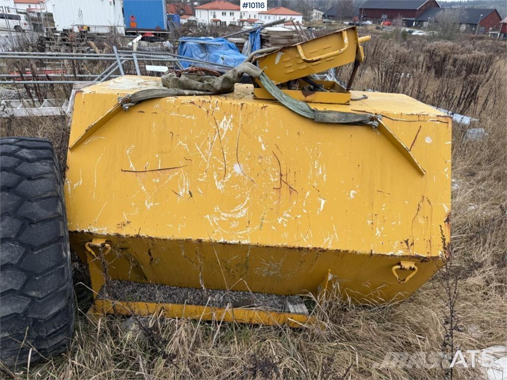  Färmartanken 1500 L Drugi deli