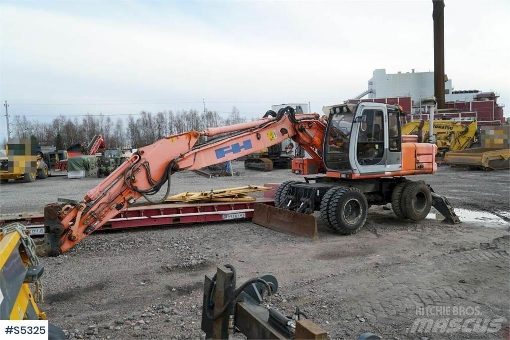 Hitachi EX165W Bagri na kolesih