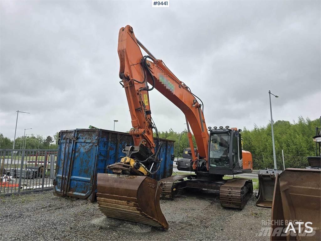 Hitachi ZX 250 LC-3 Bagri goseničarji