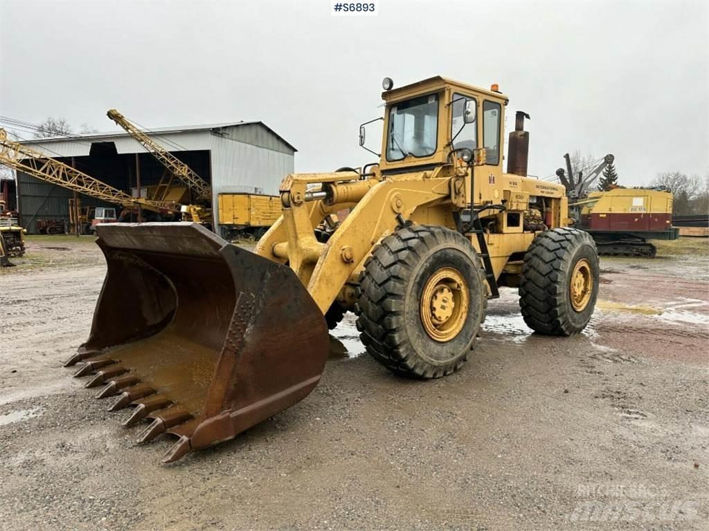Hough H90E Kolesni nakladalci